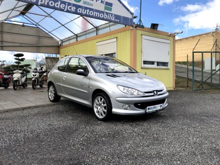 Peugeot 206, 2005 - pohled č. 3