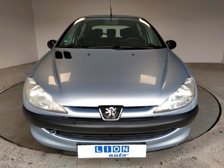 Peugeot 206, 2002 - pohled č. 2