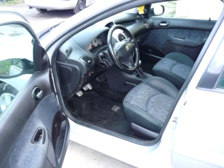 Peugeot 206, 2004 - pohled č. 7