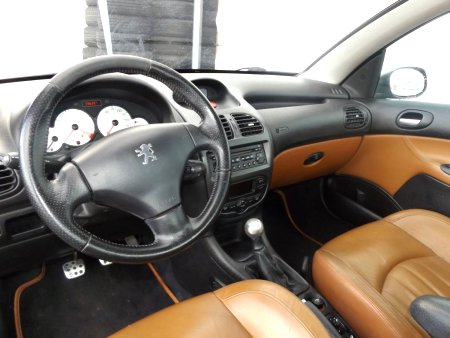 Peugeot 206, 2002 - pohled č. 11