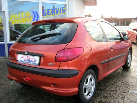 Peugeot 206, 1999 - pohled č. 10