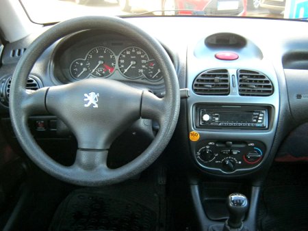 Peugeot 206, 1999 - pohled č. 13