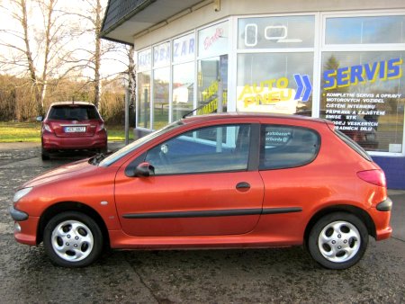 Peugeot 206, 1999 - pohled č. 6
