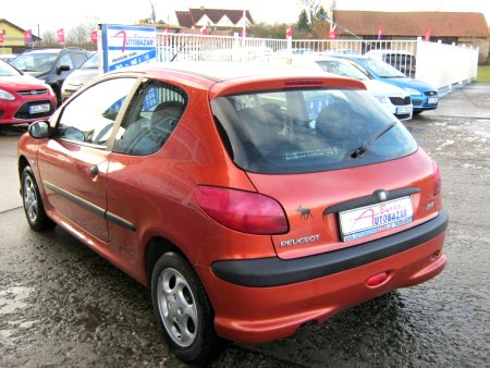 Peugeot 206, 1999 - pohled č. 8