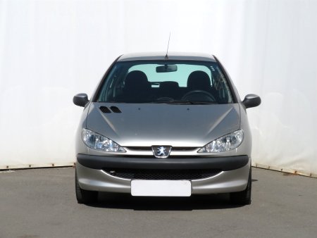 Peugeot 206, 2004 - pohled č. 2