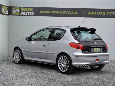 Peugeot 206, 2004 - pohled č. 4