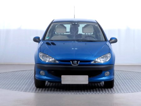 Peugeot 206, 2004 - pohled č. 2