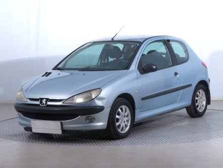 Peugeot 206, 2002 - pohled č. 3