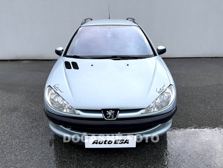 Peugeot 206, 2003 - pohled č. 2