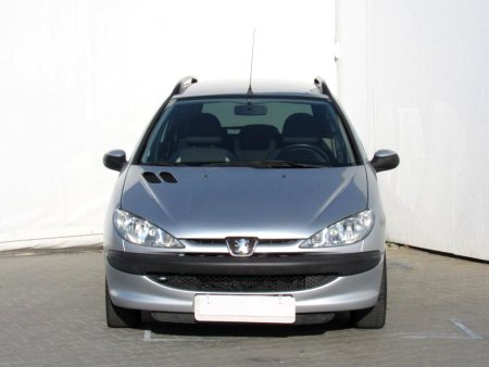Peugeot 206, 2005 - pohled č. 2