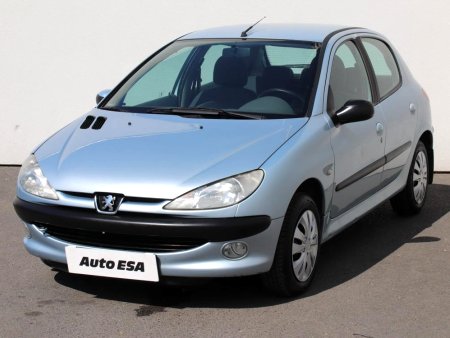 Peugeot 206, 2001 - pohled č. 3