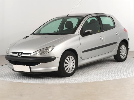 Peugeot 206, 2004 - pohled č. 3