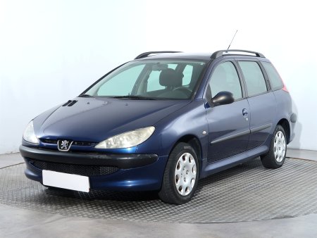 Peugeot 206, 2005 - pohled č. 3