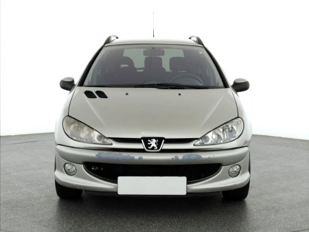 Peugeot 206, 2003 - pohled č. 2