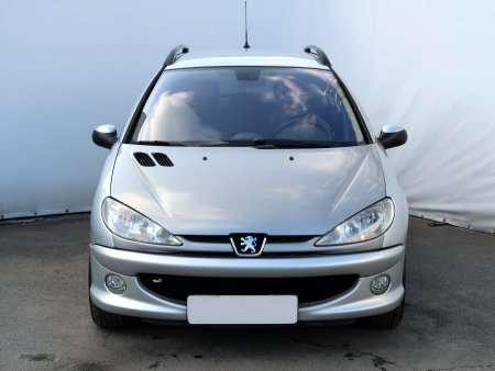 Peugeot 206, 2004 - pohled č. 2