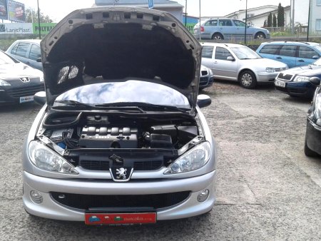 Peugeot 206, 2004 - pohled č. 13