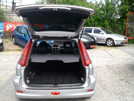 Peugeot 206, 2004 - pohled č. 3