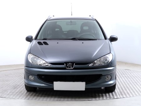 Peugeot 206, 2006 - pohled č. 2