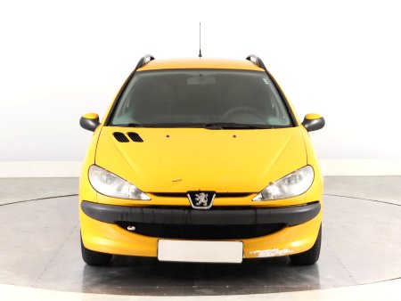 Peugeot 206, 2005 - pohled č. 2