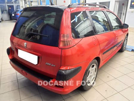 Peugeot 206, 2003 - pohled č. 2