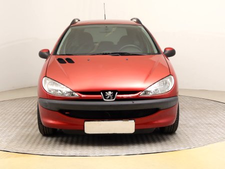 Peugeot 206, 2004 - pohled č. 2