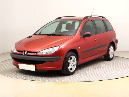 Peugeot 206, 2004 - pohled č. 3