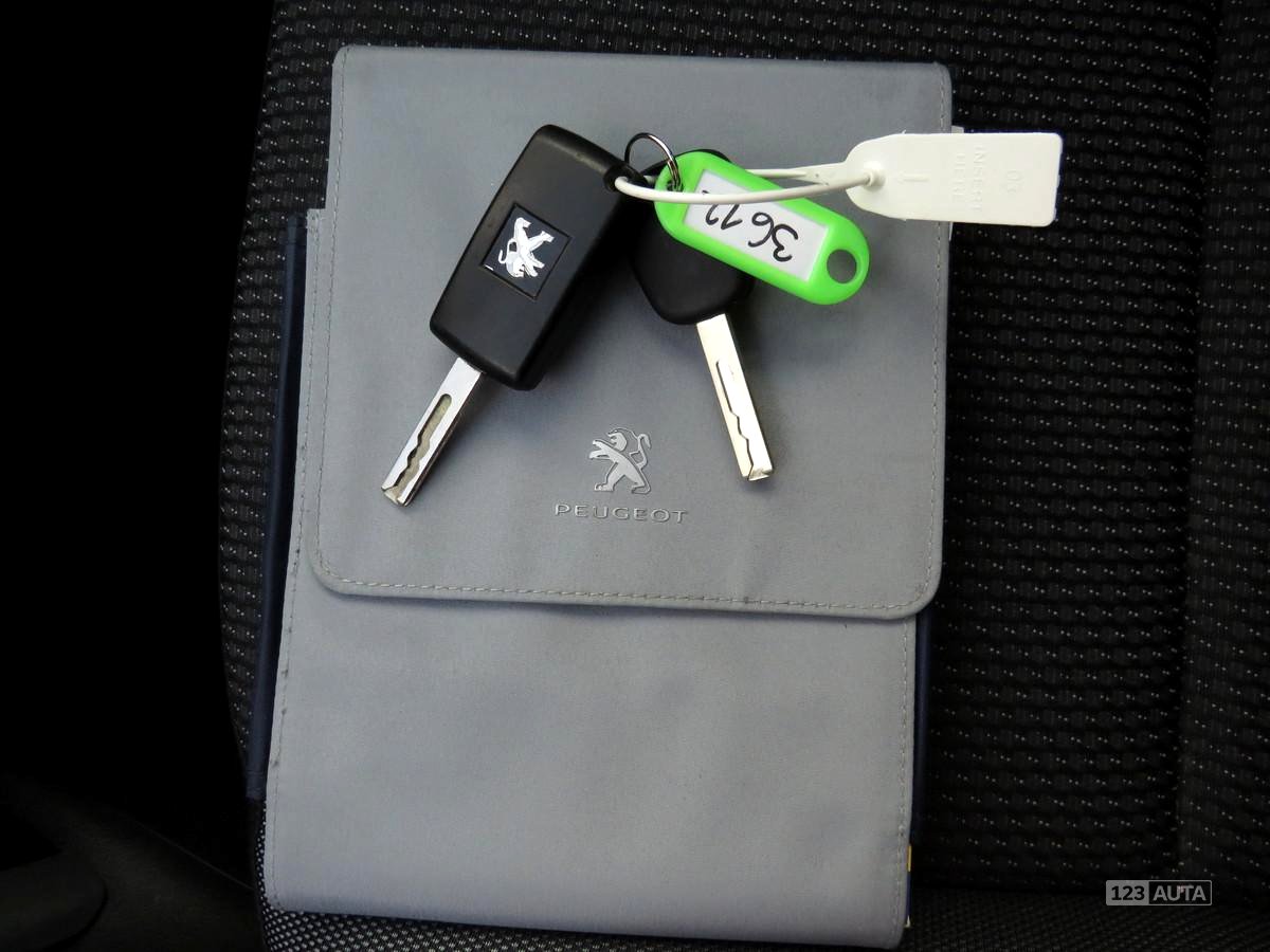 Peugeot 207, 2012 - pohled č. 23