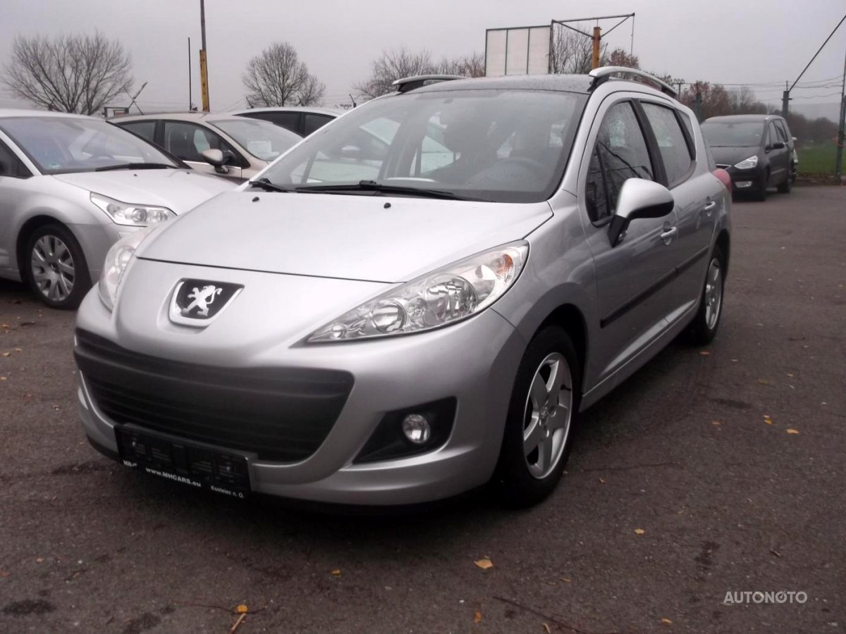 Peugeot 207, 2010 - pohled č. 3