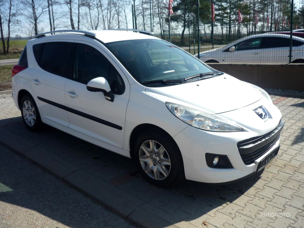 Peugeot 207, 2010 - celkový pohled