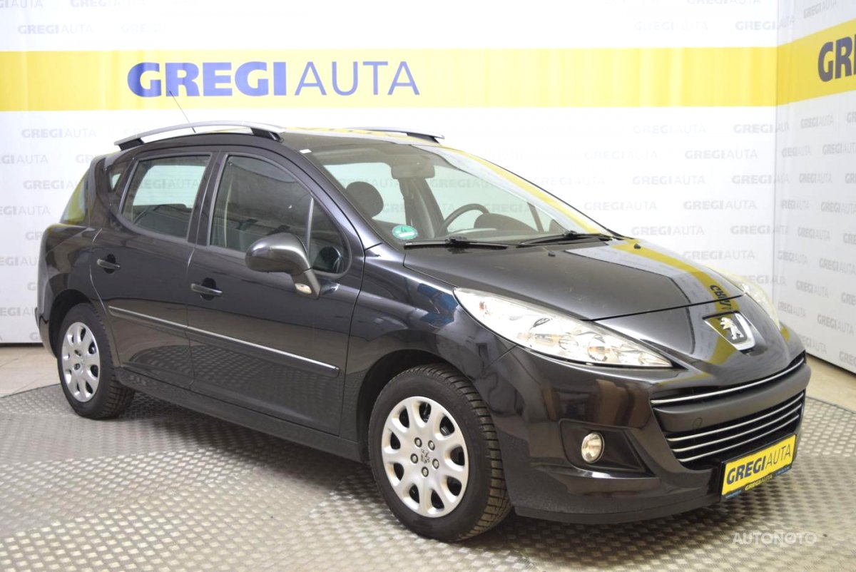 Peugeot 207, 2011 - pohled č. 2