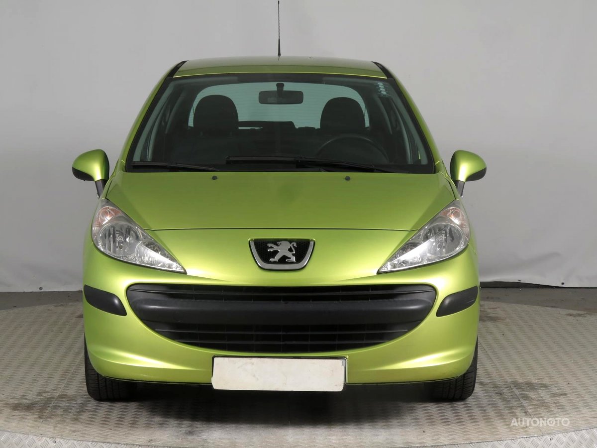 Peugeot 207, 2007 - pohled č. 2