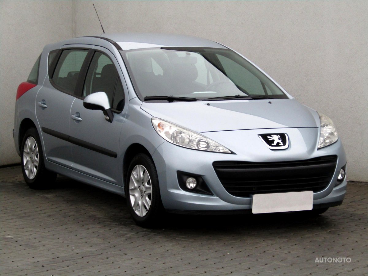 Peugeot 207, 2011 - celkový pohled
