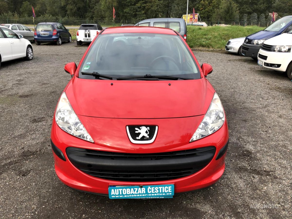 Peugeot 207, 2007 - pohled č. 3