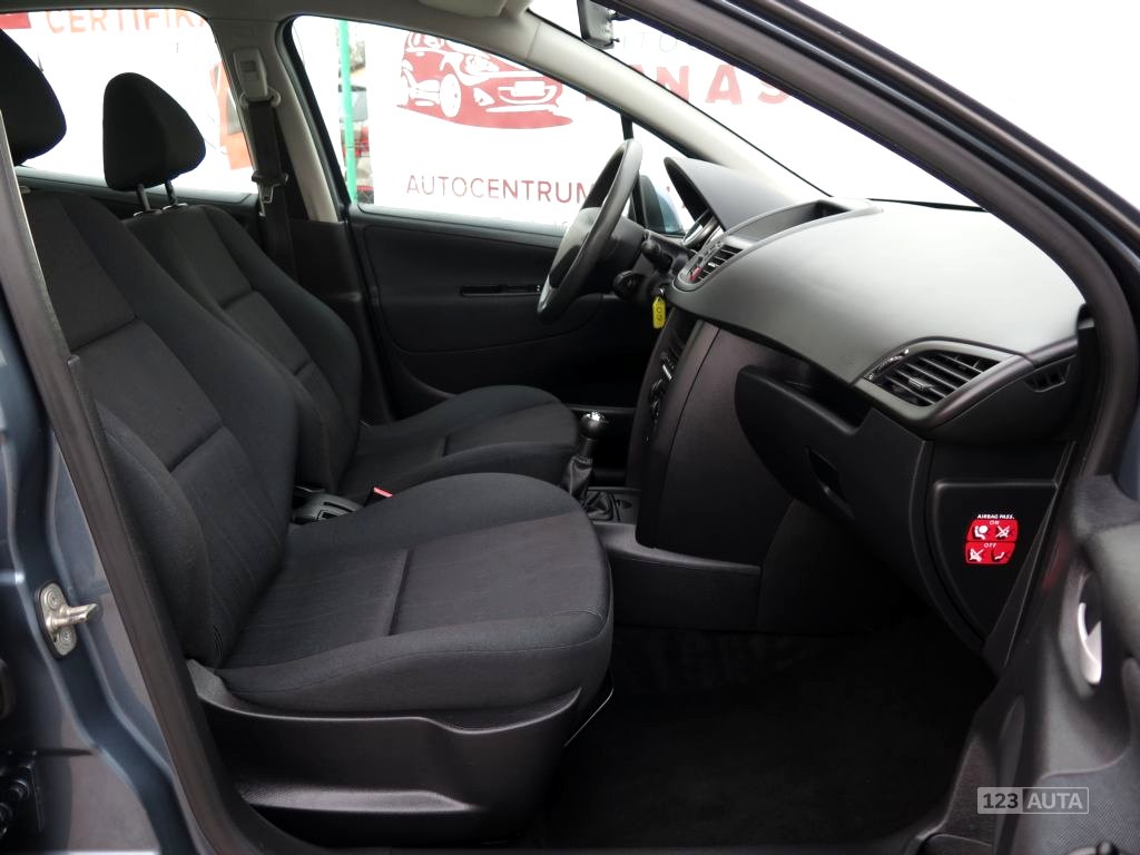 Peugeot 207, 2006 - pohled č. 16