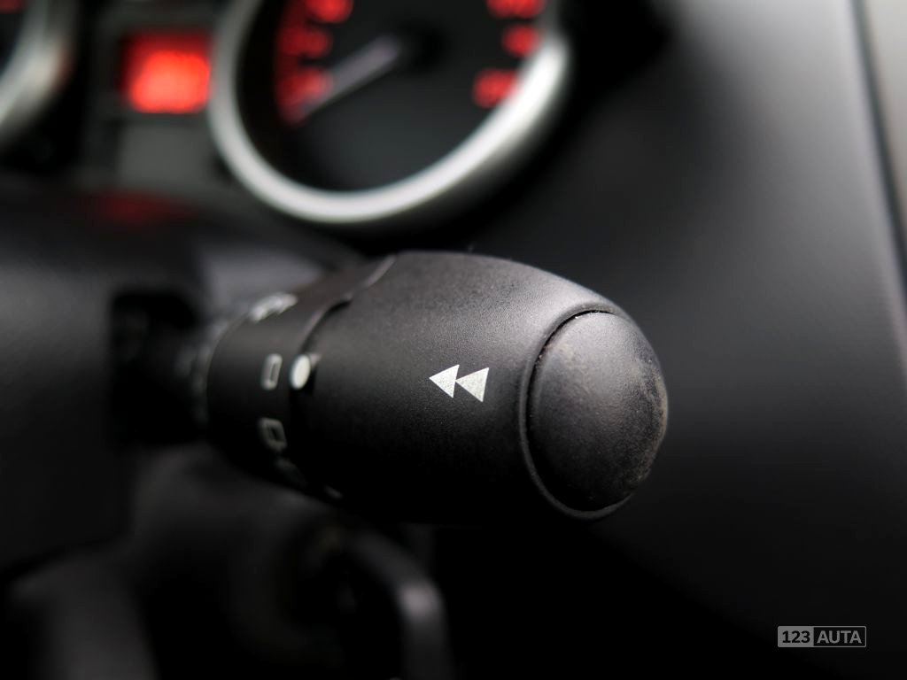 Peugeot 207, 2006 - pohled č. 21