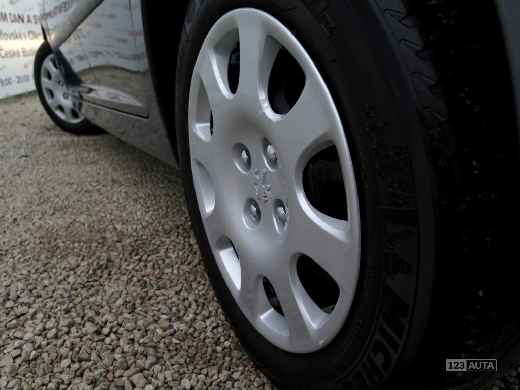 Peugeot 207, 2006 - pohled č. 24