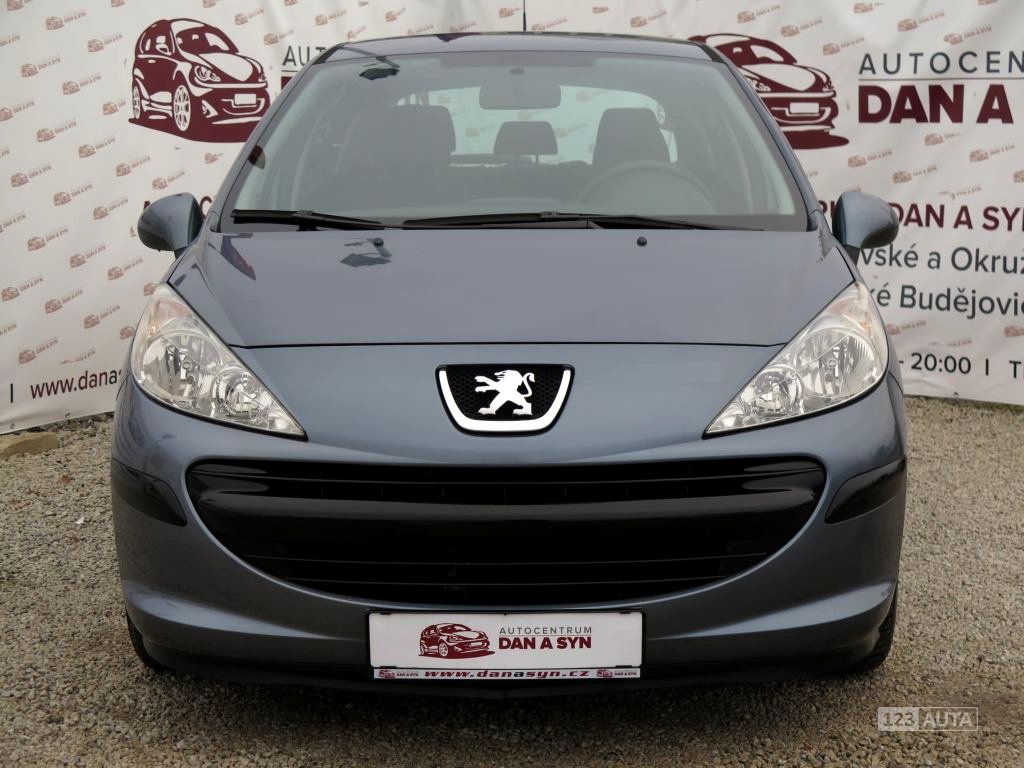 Peugeot 207, 2006 - pohled č. 3