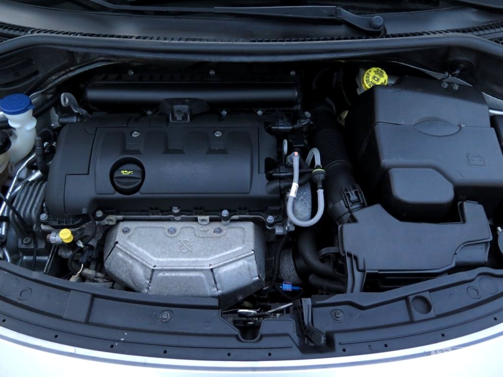 Peugeot 207, 2008 - pohled č. 10