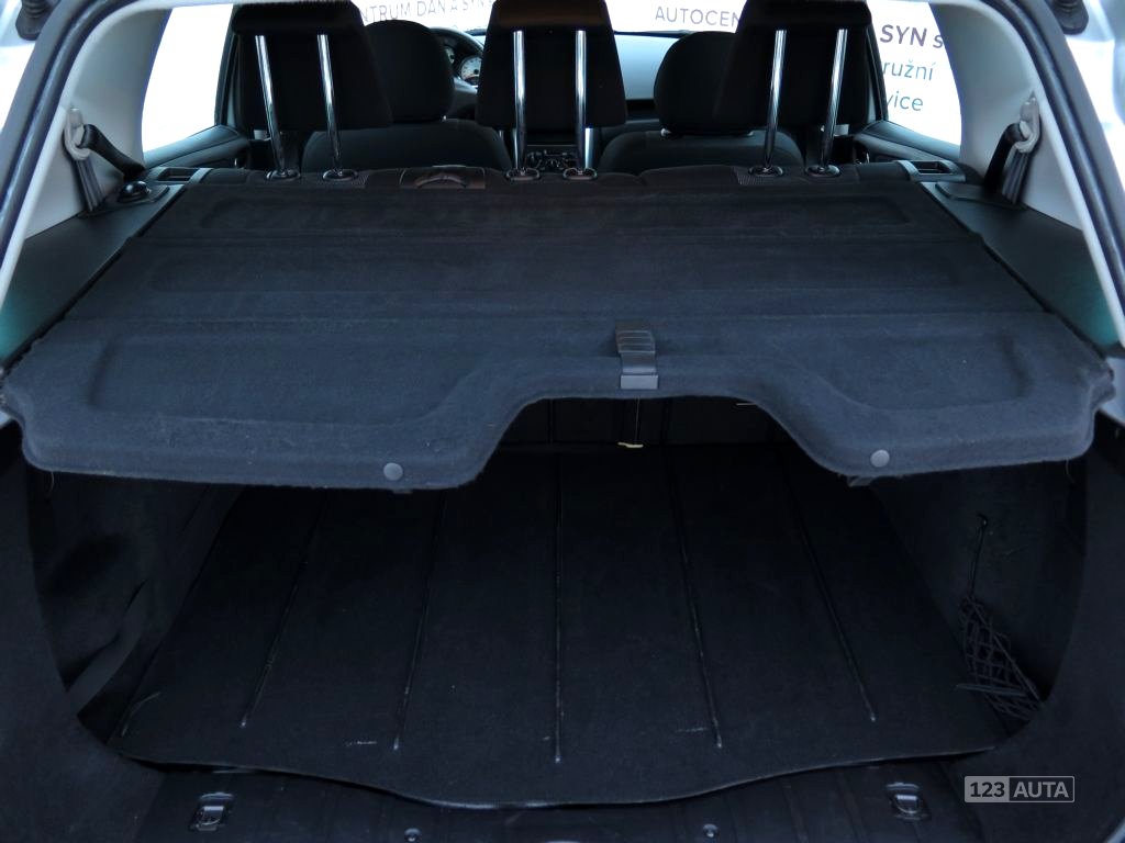 Peugeot 207, 2008 - pohled č. 14