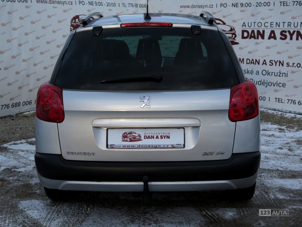Peugeot 207, 2008 - pohled č. 8