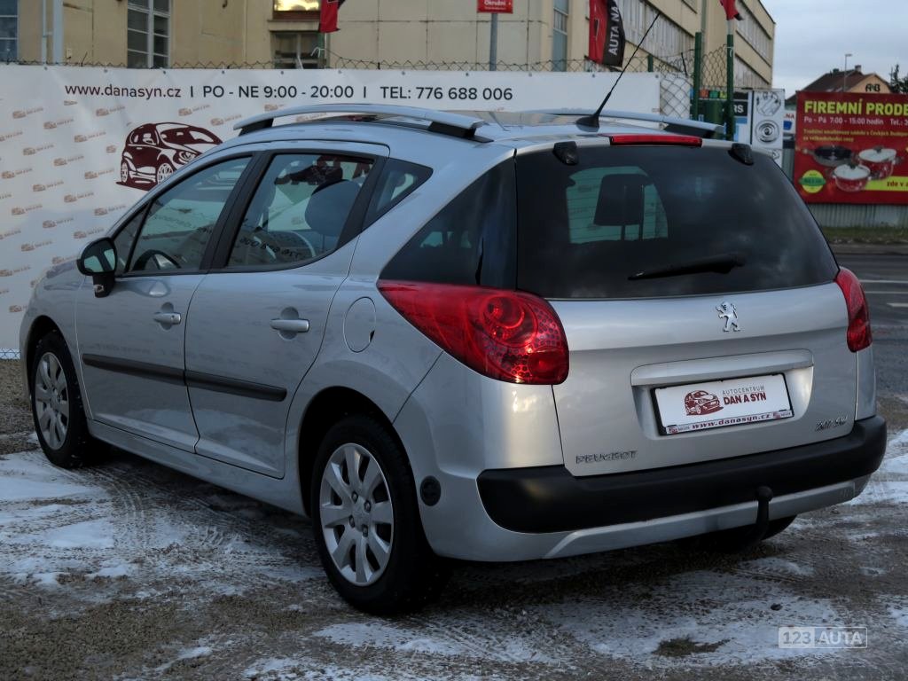Peugeot 207, 2008 - pohled č. 9