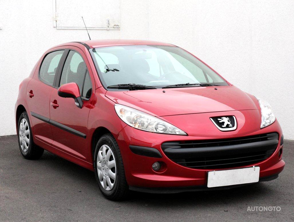 Peugeot 207, 2012 - celkový pohled