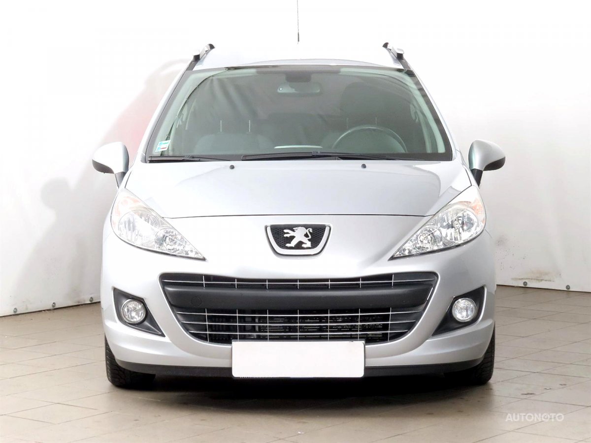 Peugeot 207, 2012 - pohled č. 2