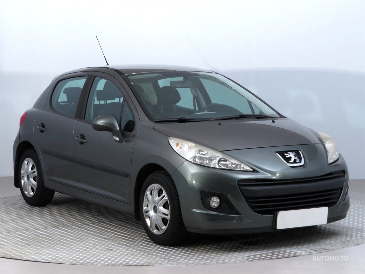 Peugeot 207, 2010 - celkový pohled