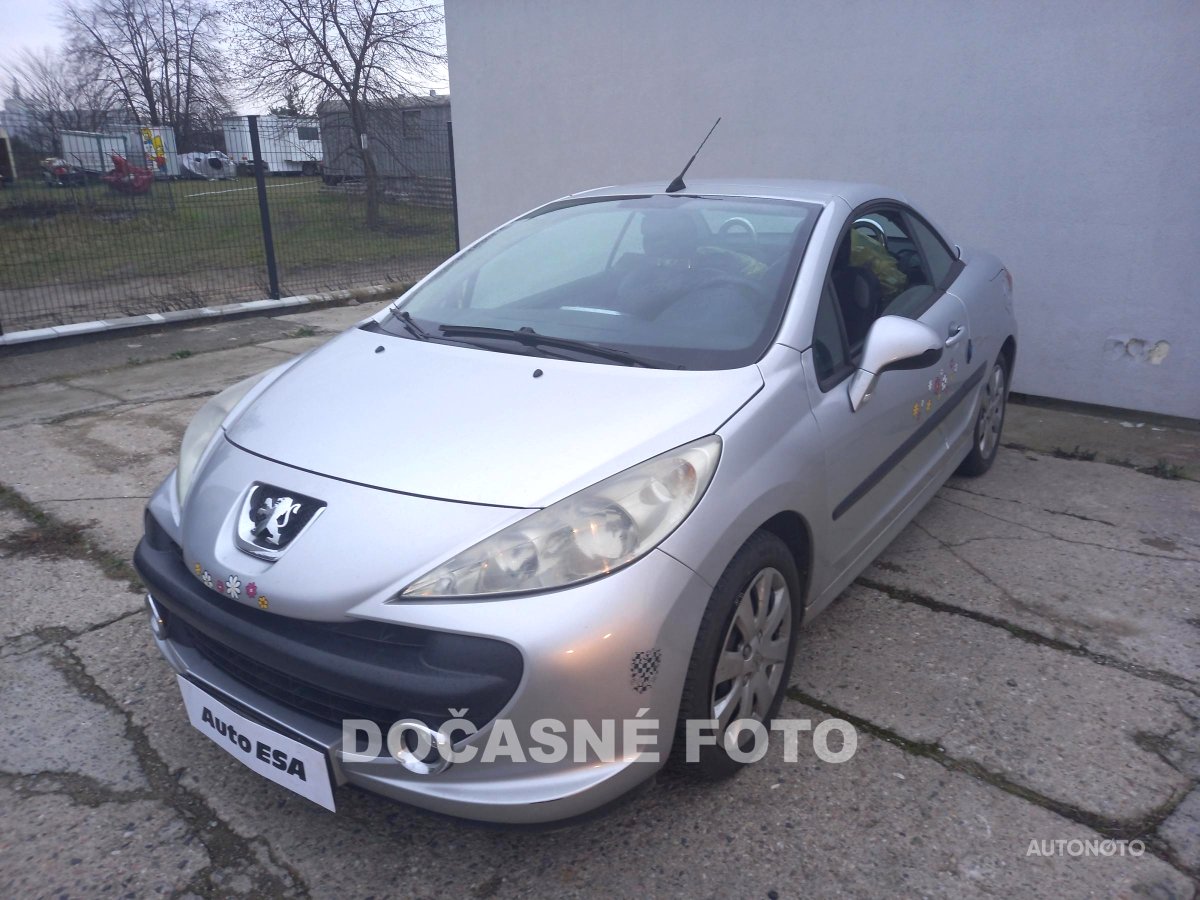 Peugeot 207, 2007 - pohled č. 3