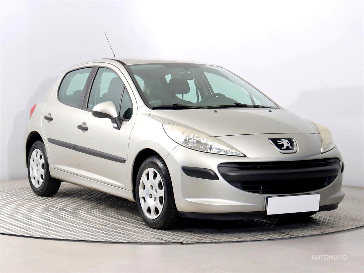 Peugeot 207, 2008 - celkový pohled