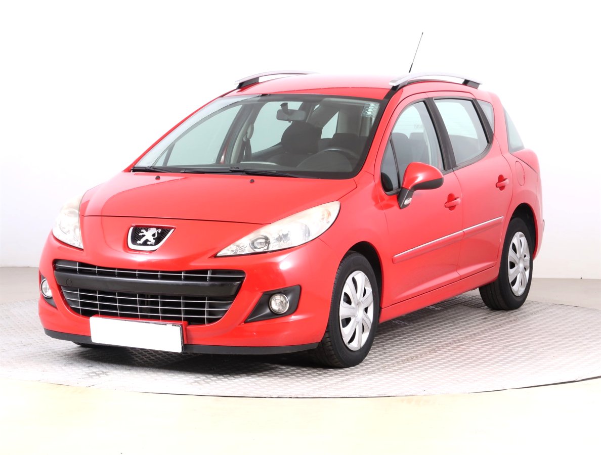 Peugeot 207, 2012 - pohled č. 3