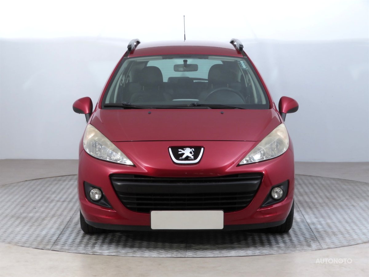 Peugeot 207, 2009 - pohled č. 2