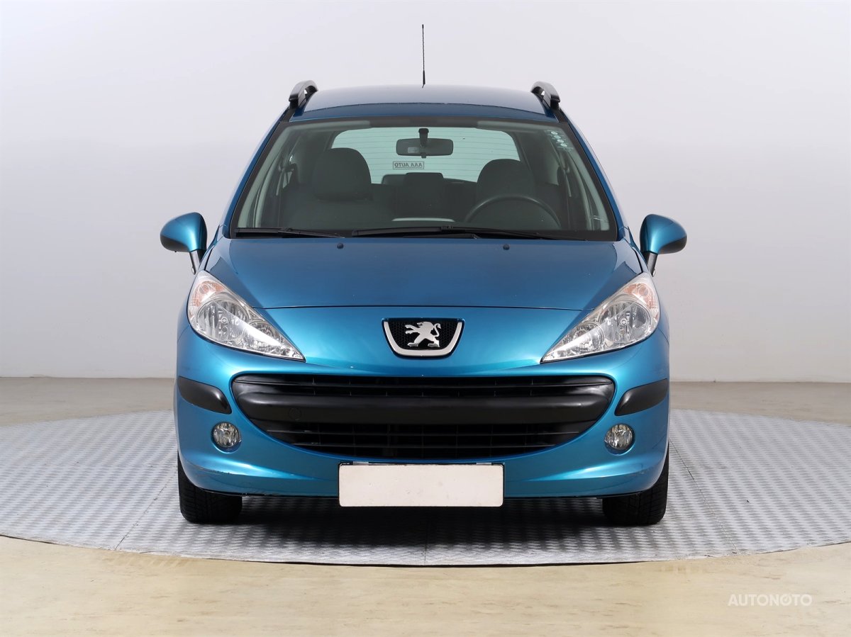 Peugeot 207, 2009 - pohled č. 2
