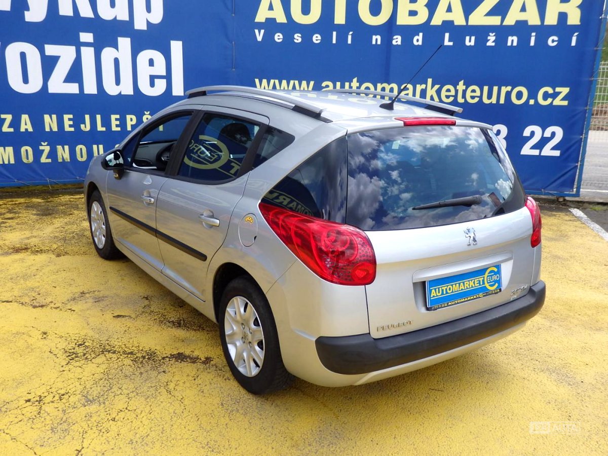 Peugeot 207, 2009 - pohled č. 4